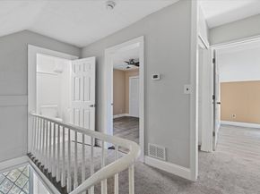 17 Otis St, Warren MA 01083