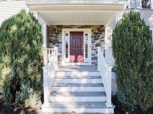 10 Silver Fox Road, Norfolk MA 02056