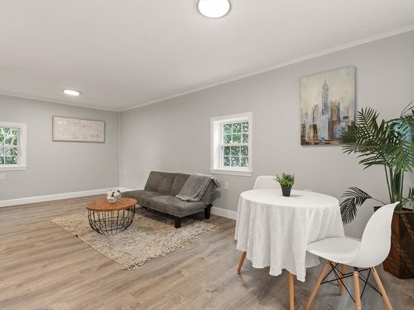 129 Maple Ave, Shrewsbury MA 01545