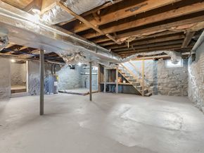 129 Maple Ave, Shrewsbury MA 01545