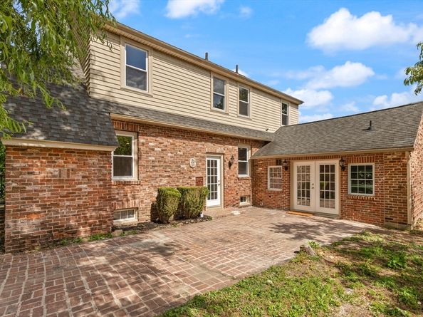 129 Maple Ave, Shrewsbury MA 01545