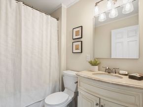 160 Pine Street 12, Newton MA 02466