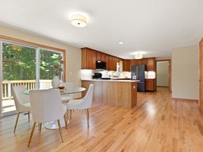 76 Russells Way, Westford MA 01886