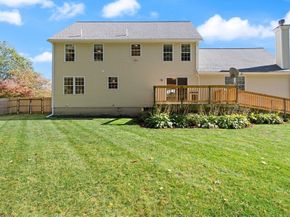 76 Russells Way, Westford MA 01886