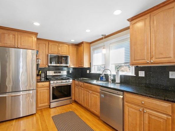14 Claremont Street, Waltham MA 02451