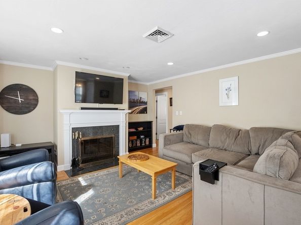14 Claremont Street, Waltham MA 02451