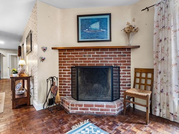 47 Pine Hill Rd, Princeton MA 01541