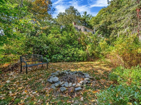 47 Pine Hill Rd, Princeton MA 01541
