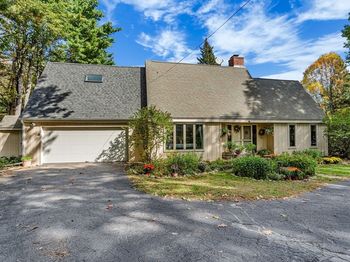 47 Pine Hill Rd