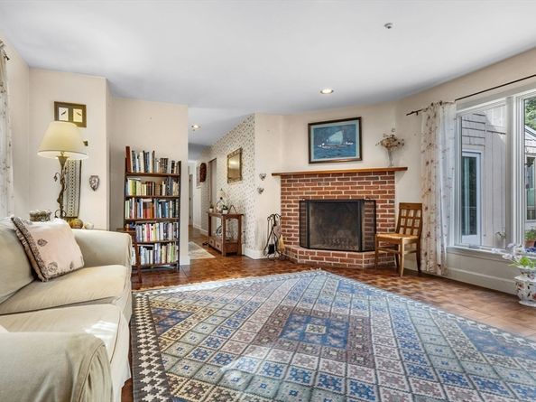 47 Pine Hill Rd, Princeton MA 01541