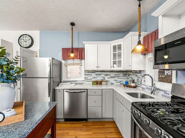 22 Sherman Ave, Nahant MA 01908
