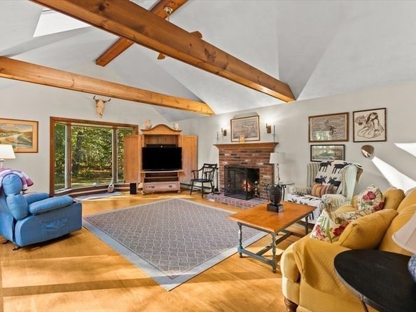 165 Grange Park, Bridgewater MA 02324