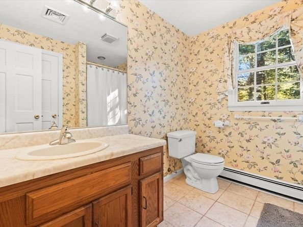 165 Grange Park, Bridgewater MA 02324