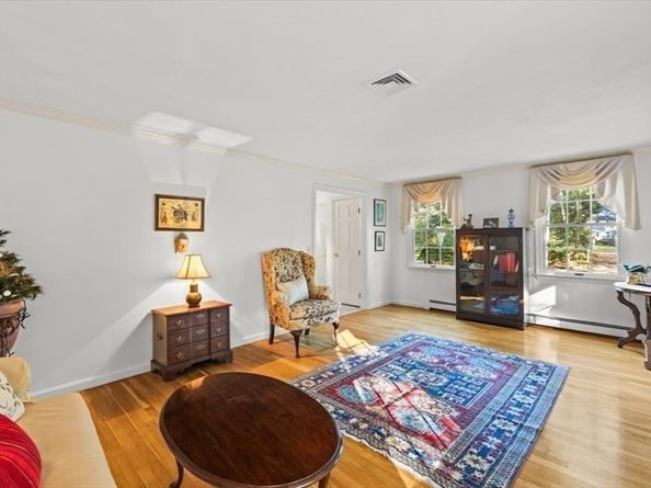 165 Grange Park, Bridgewater MA 02324