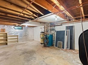 165 Grange Park, Bridgewater MA 02324