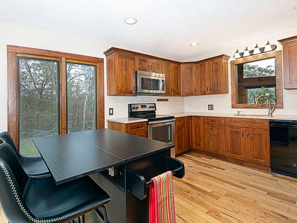 17 W Shore Drive, Ashburnham MA 01430