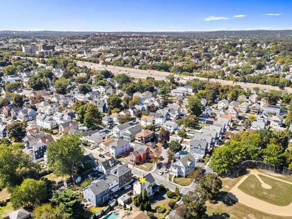 83 Court St, Medford MA 02155
