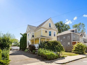 83 Court St