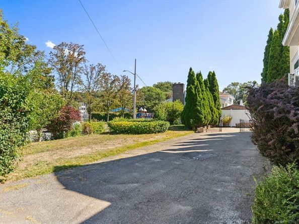 83 Court St, Medford MA 02155