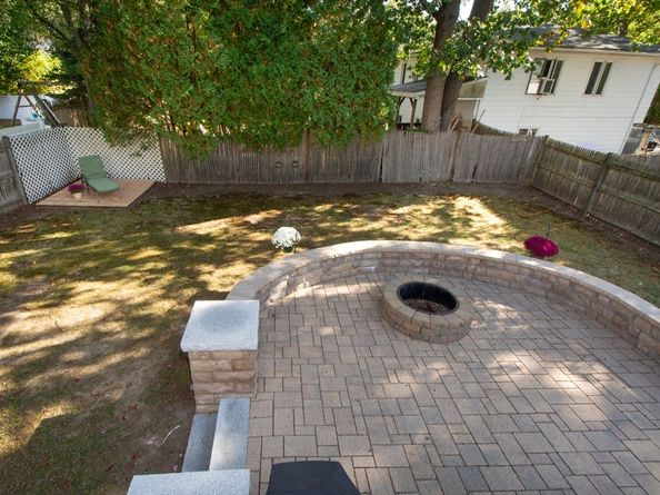 52 Bunker Hill Lane, Quincy MA 02169