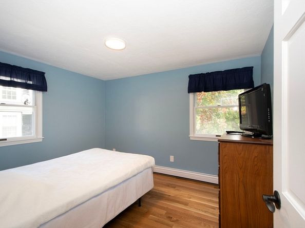 52 Bunker Hill Lane, Quincy MA 02169