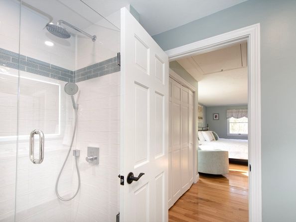 52 Bunker Hill Lane, Quincy MA 02169