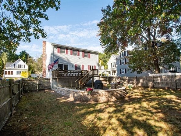 52 Bunker Hill Lane, Quincy MA 02169