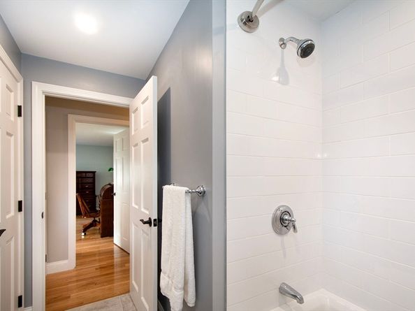 52 Bunker Hill Lane, Quincy MA 02169