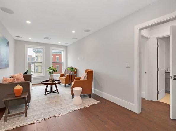 480 West Broadway 7202, Boston MA 02127