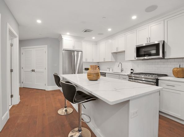 480 West Broadway 7202, Boston MA 02127