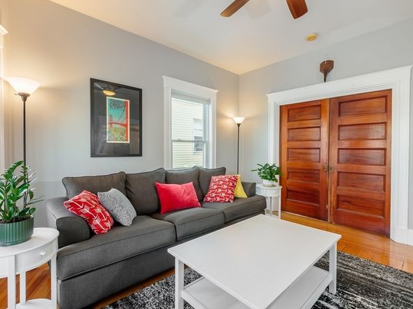 12 Windsor Road 1, Somerville MA 02144