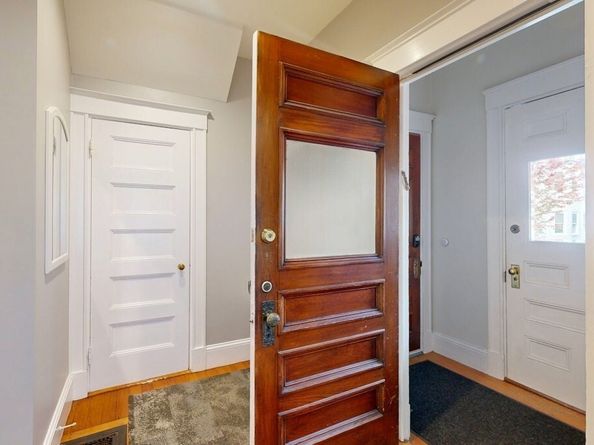 12 Windsor Road 1, Somerville MA 02144