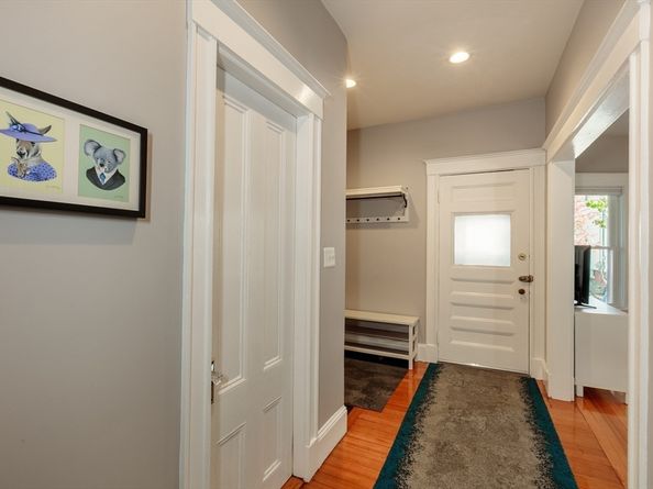 12 Windsor Road 1, Somerville MA 02144