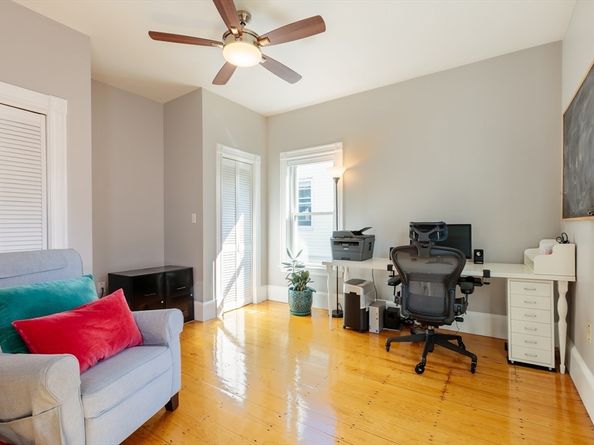 12 Windsor Road 1, Somerville MA 02144