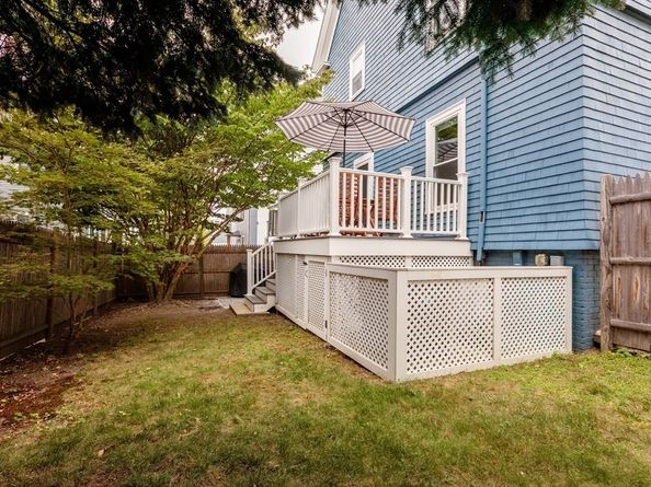12 Windsor Road 1, Somerville MA 02144