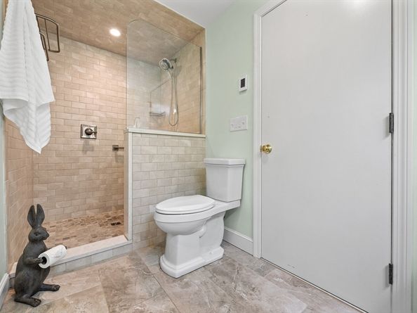 141 Lovell Rd, Holden MA 01520