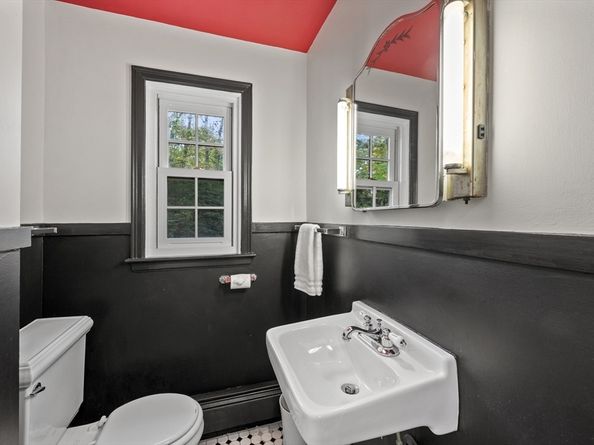 141 Lovell Rd, Holden MA 01520