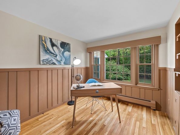 141 Lovell Rd, Holden MA 01520