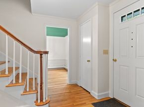 141 Lovell Rd, Holden MA 01520