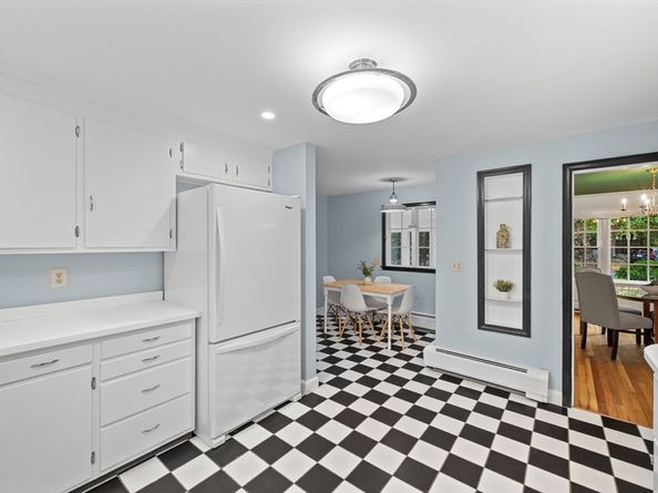 141 Lovell Rd, Holden MA 01520