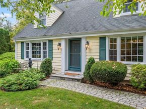 141 Lovell Rd, Holden MA 01520