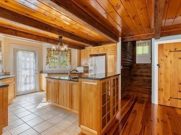 16 Indian Ln, Canton MA 02021