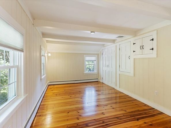 16 Indian Ln, Canton MA 02021