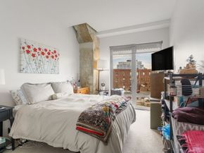 9 Medford St 302, Somerville MA 02143