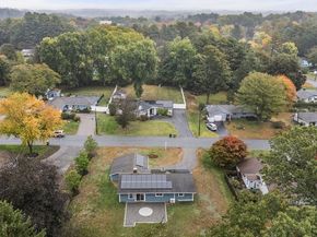 8 Clara Rd, Framingham MA 01701