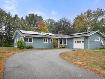 8 Clara Rd