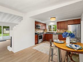 8 Clara Rd, Framingham MA 01701