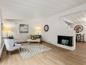 8 Clara Rd, Framingham MA 01701