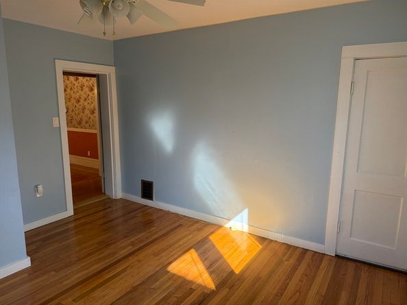 79 Willow Ave, Somerville MA 02144
