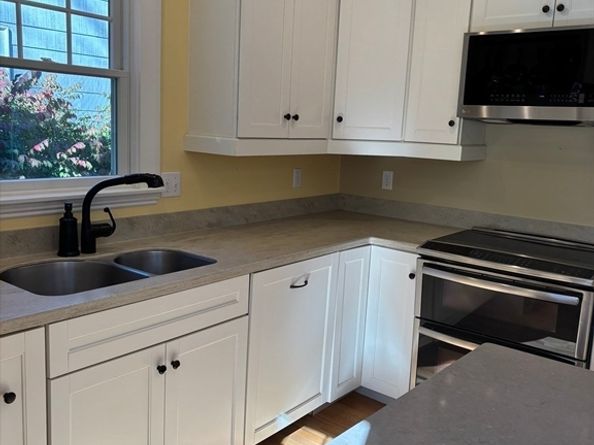 9 Hood Rd, Danvers MA 01923